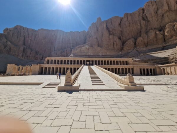 Tagesausflug nach Luxor/Bus